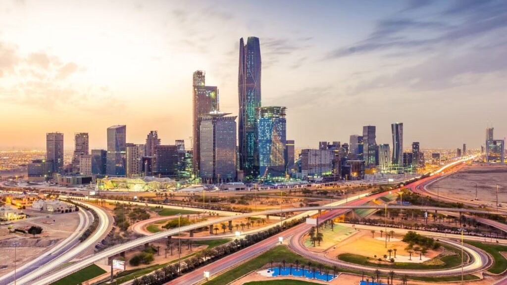City skyline at sunset featuring modern skyscrapers and vibrant urban landscapes, highlighting the architectural beauty and development of a major metropolitan area.