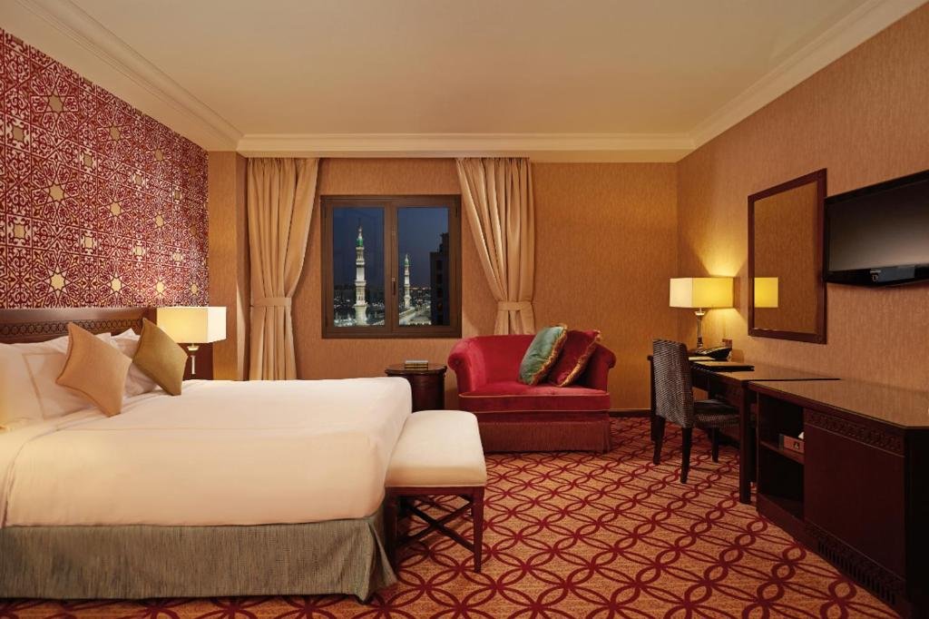 Diplomatic Suite
