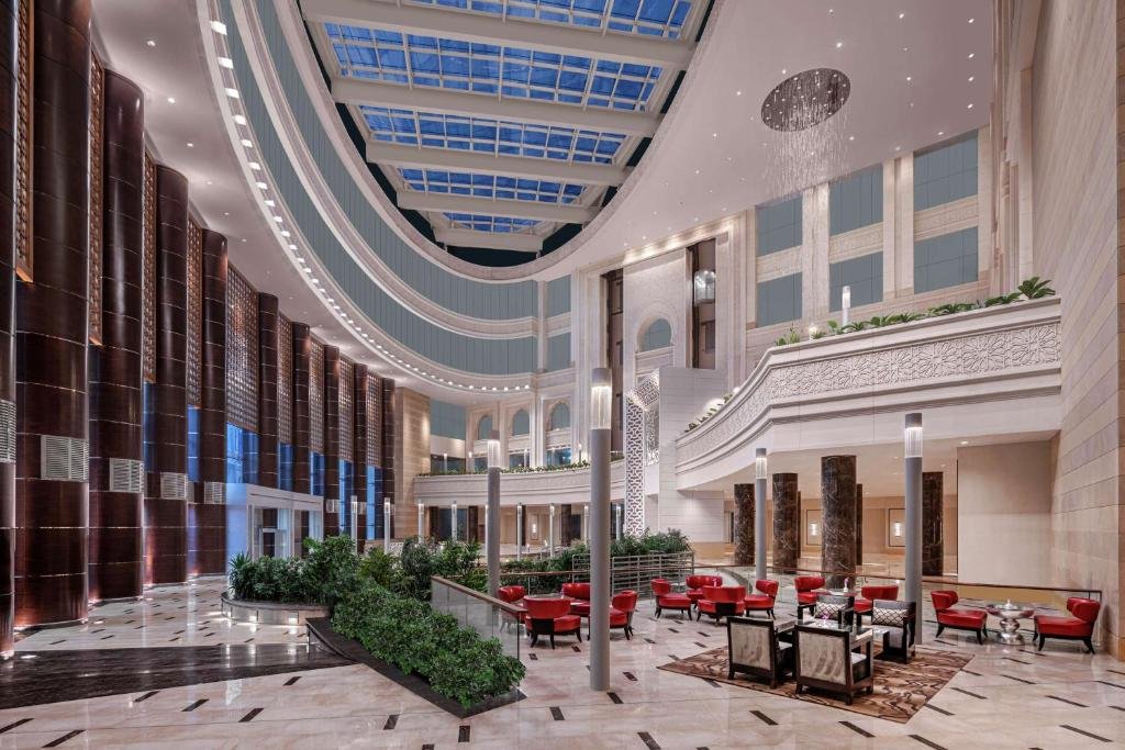Hotel Feature