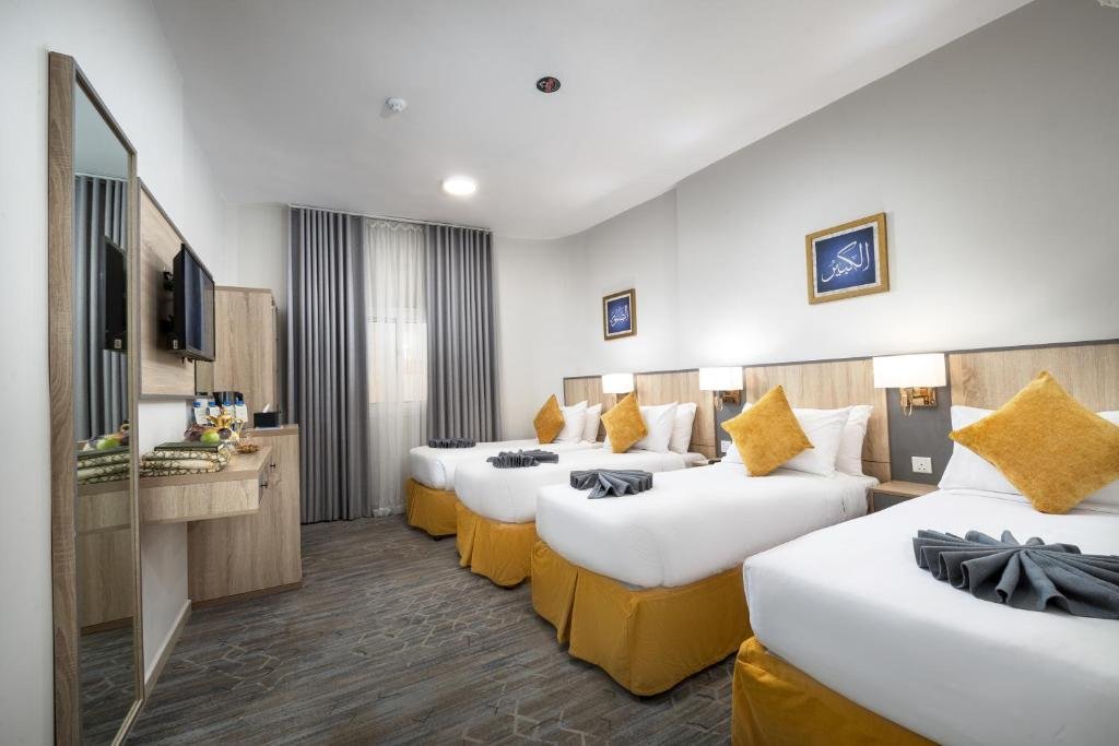 Hotel Feature