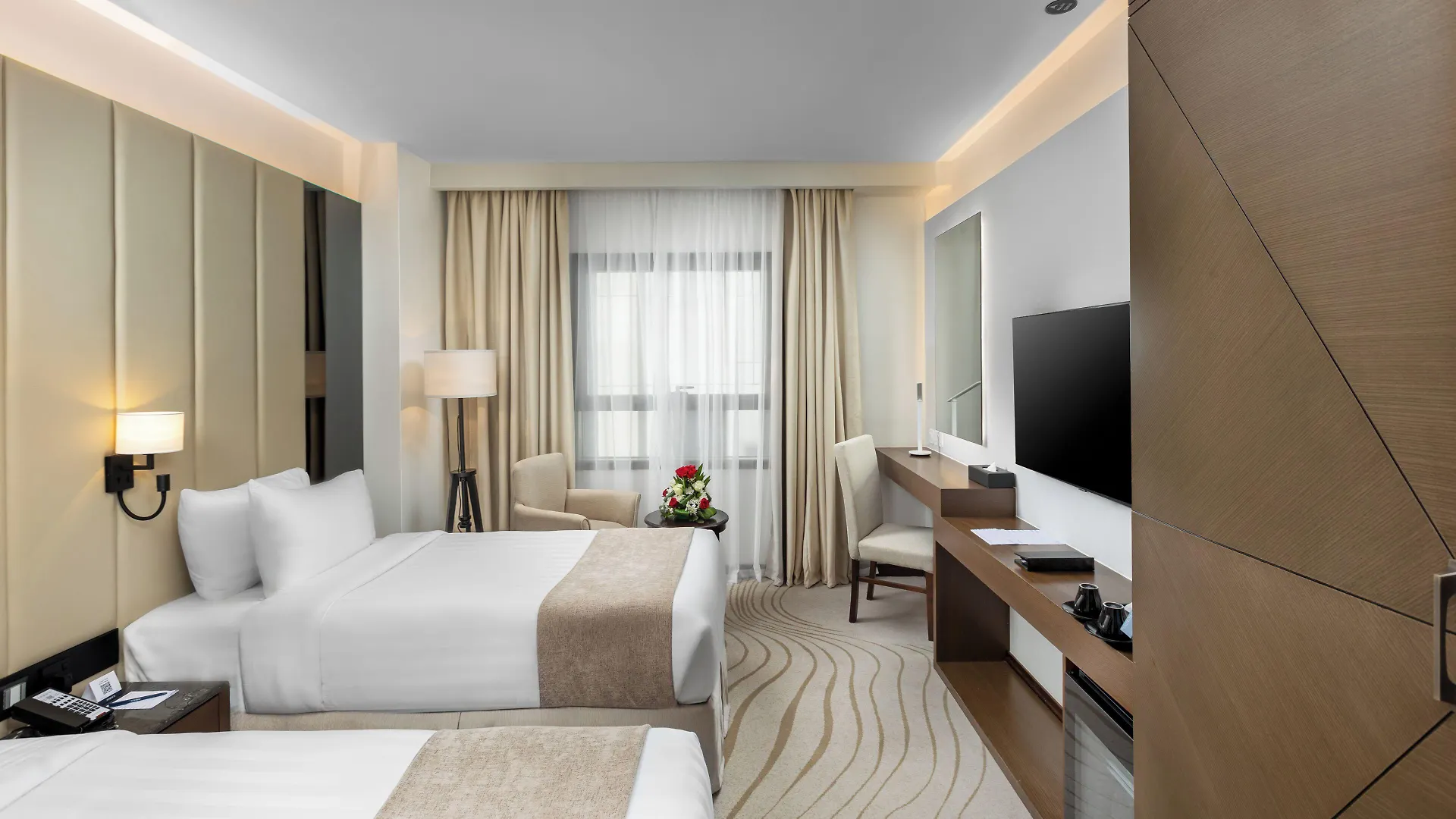 Hotel Feature