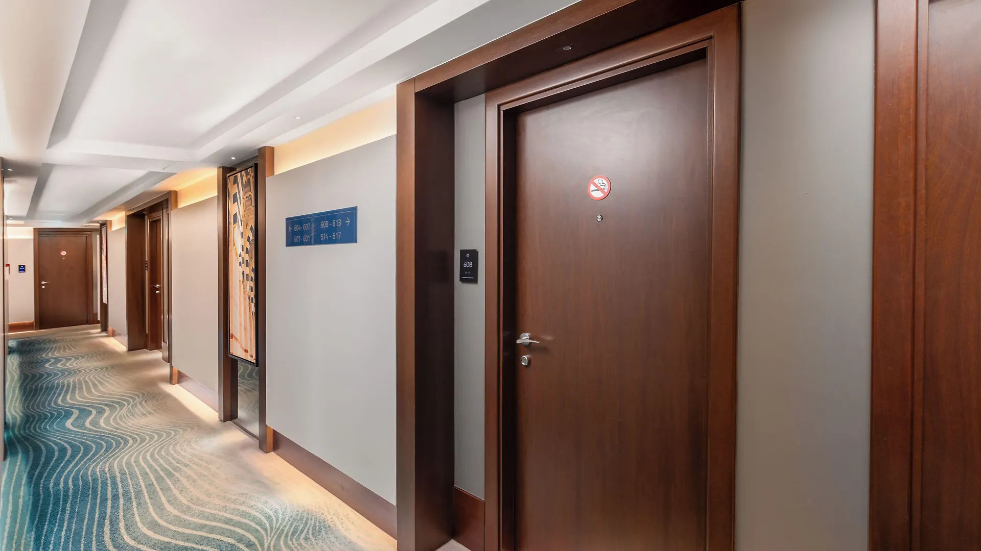 Hotel Feature