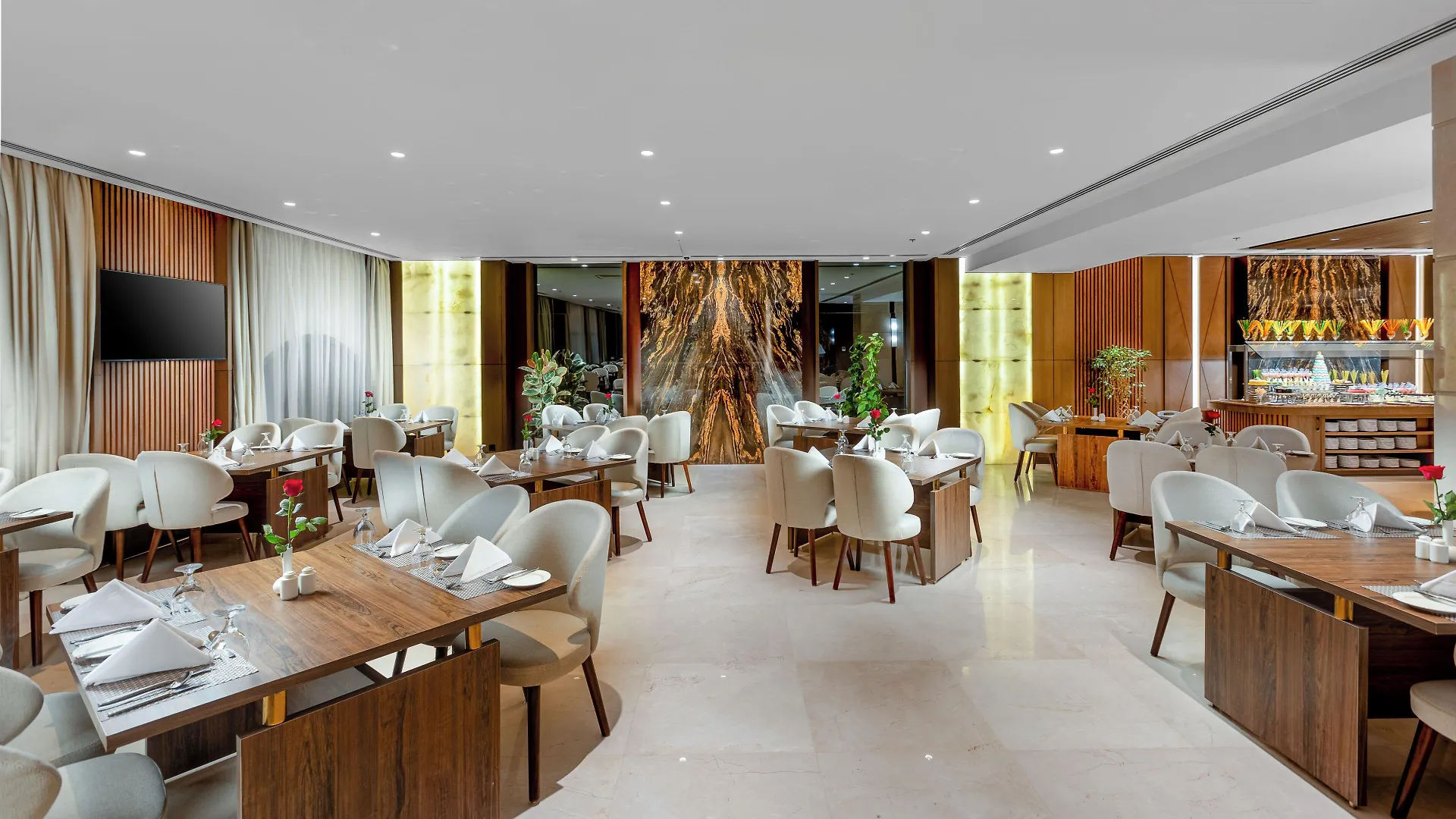 Hotel Feature