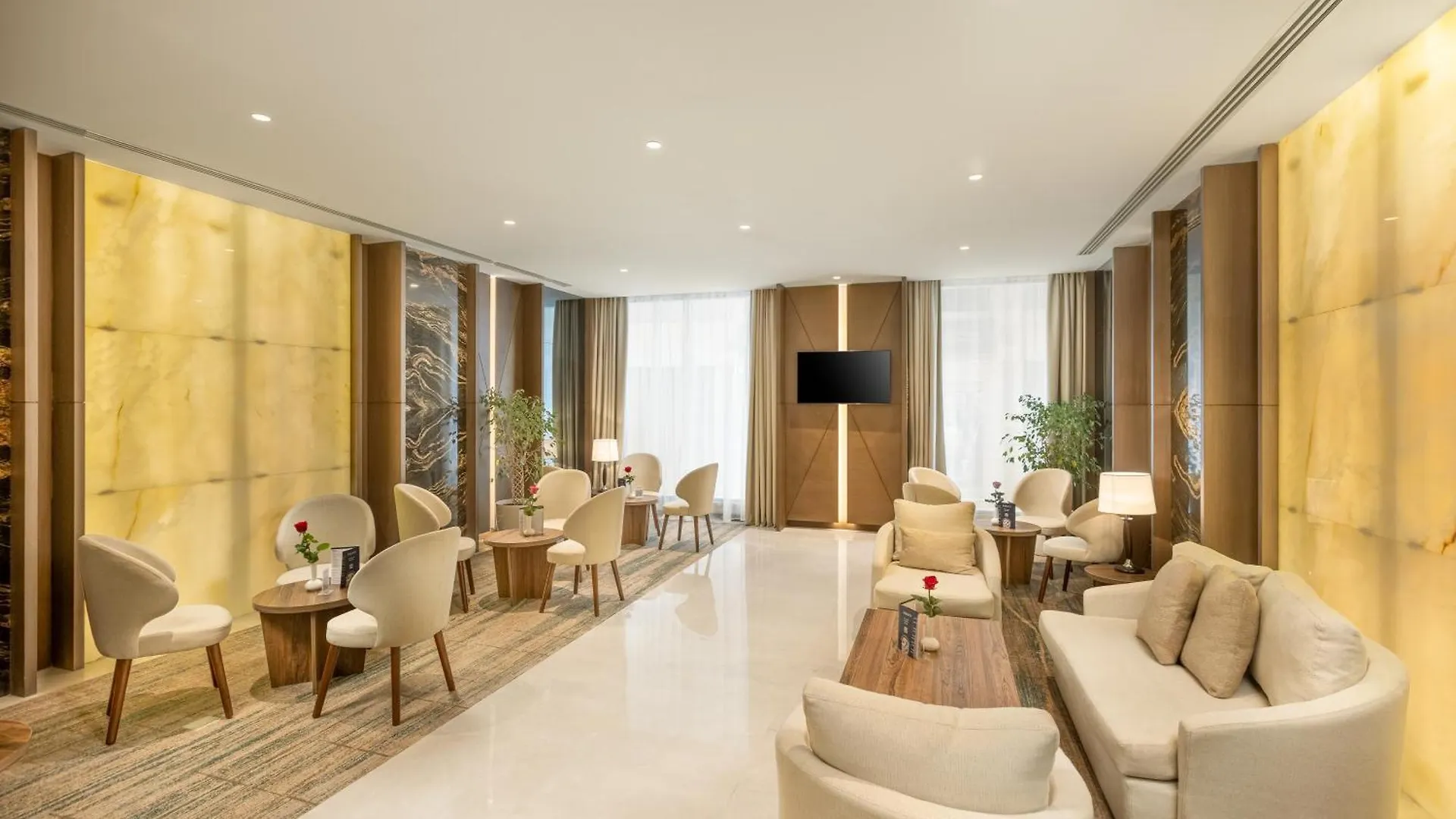 Hotel Feature