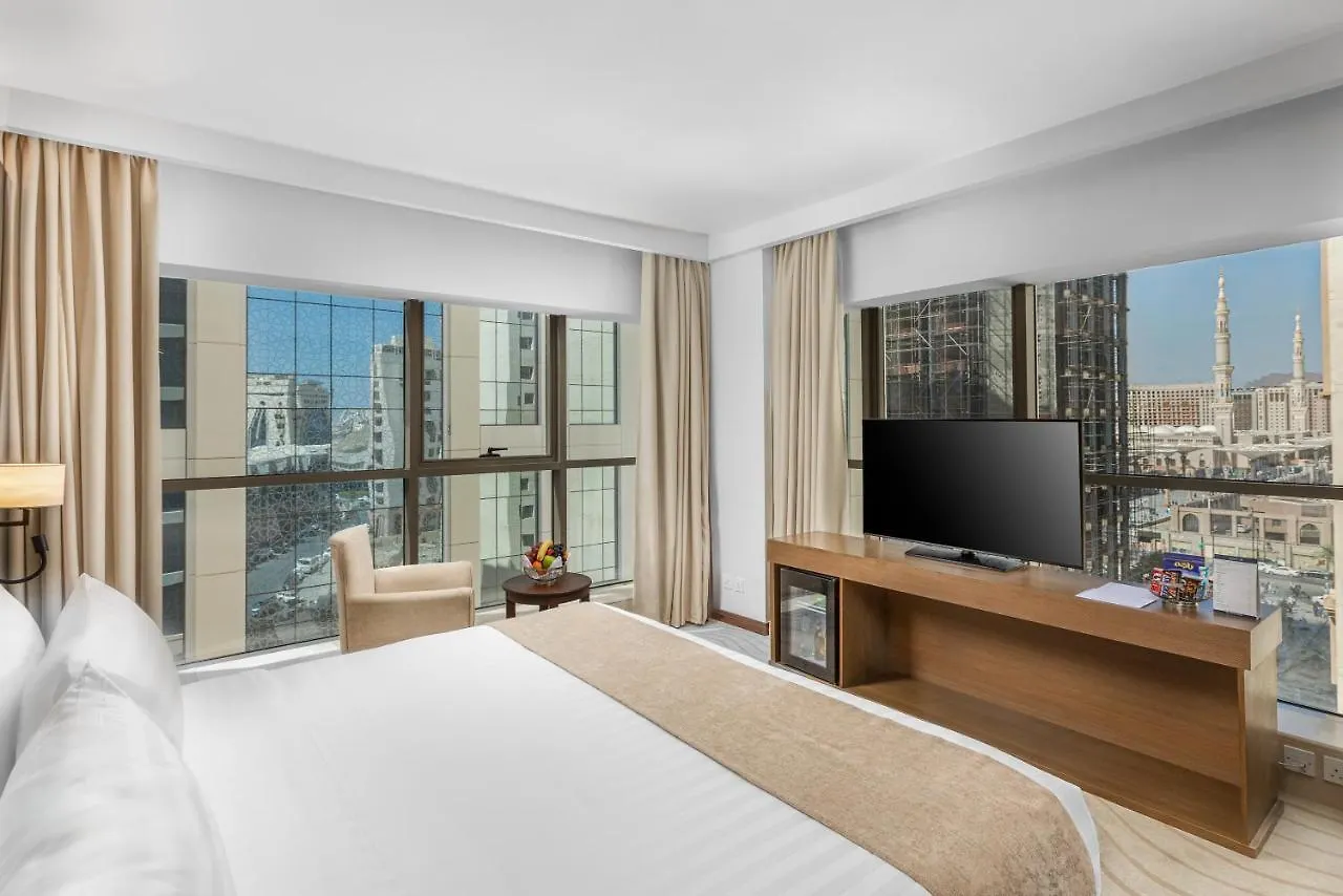 Hotel Feature