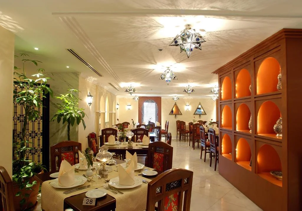 Hotel Feature
