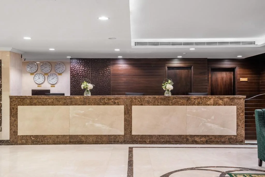 Hotel Feature