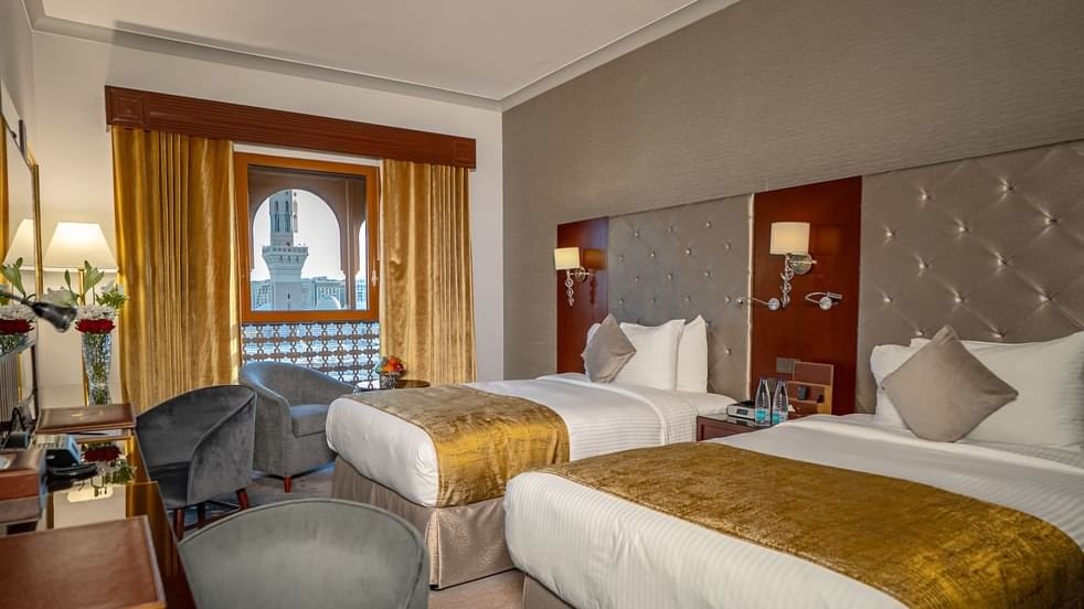 Deluxe Twin Bed Room