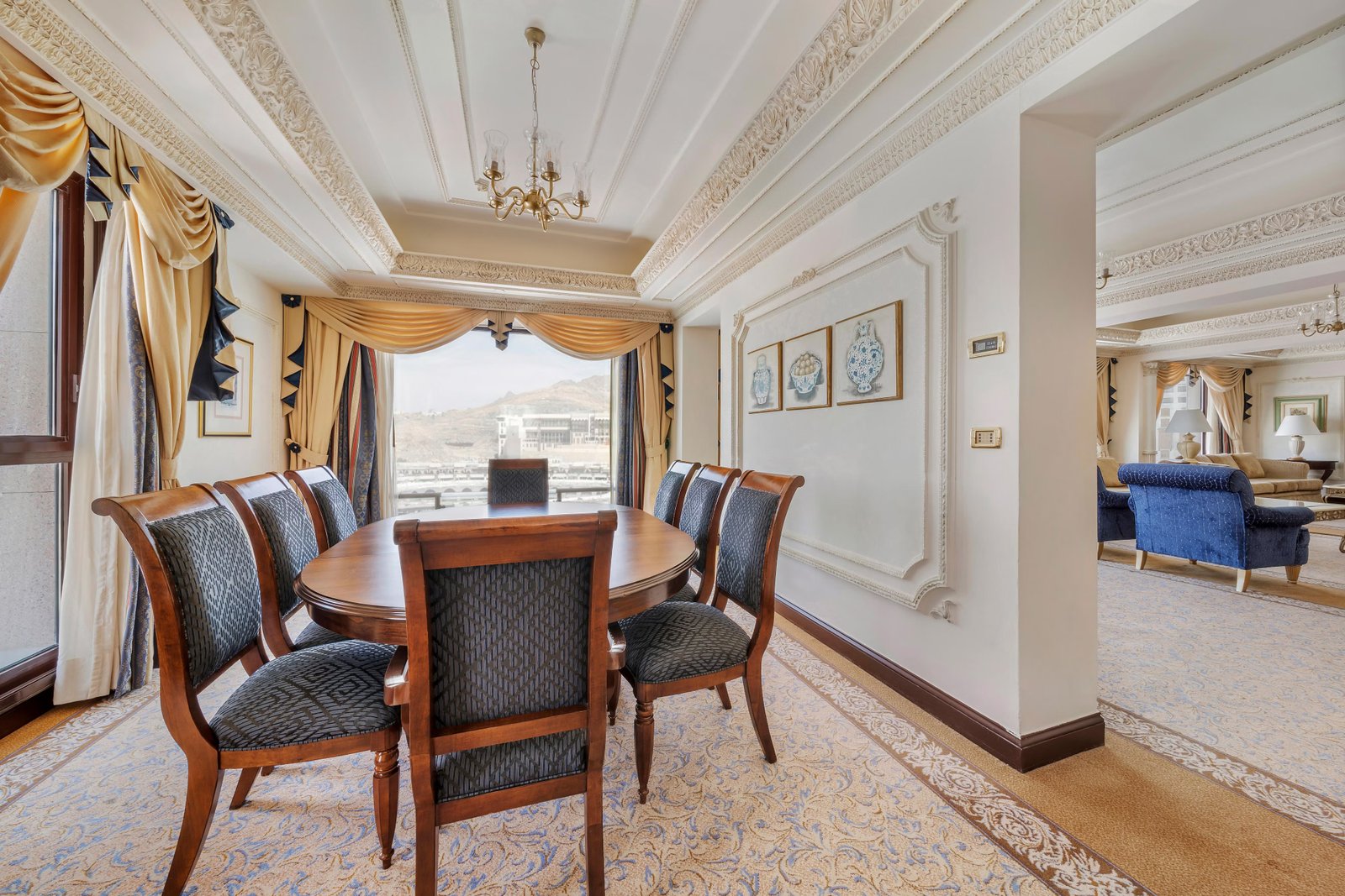 Suite dining area at InterContinental Dar Al Tawhid Makkah