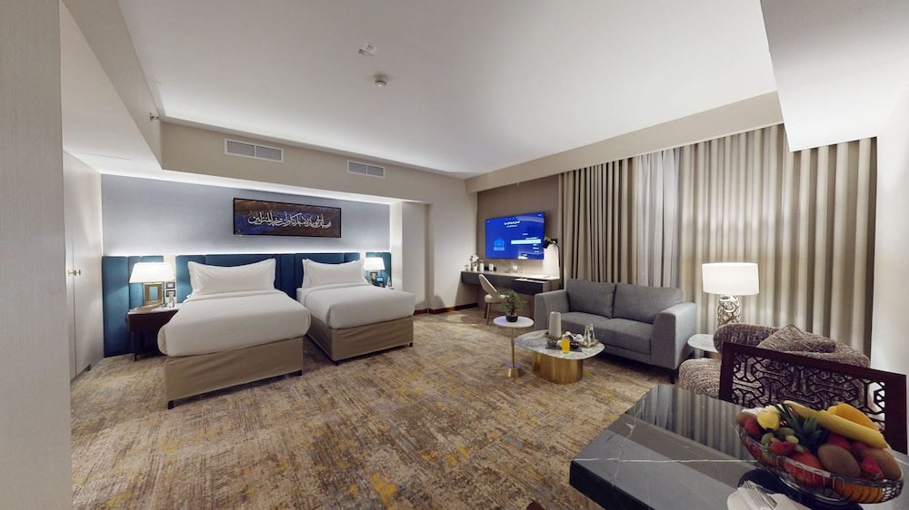 Twin Bedroom