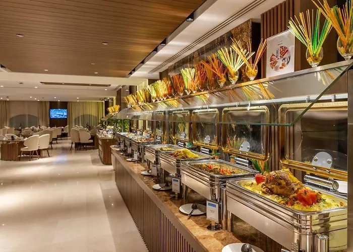 Jayden Hotel Madinah — buffet dining