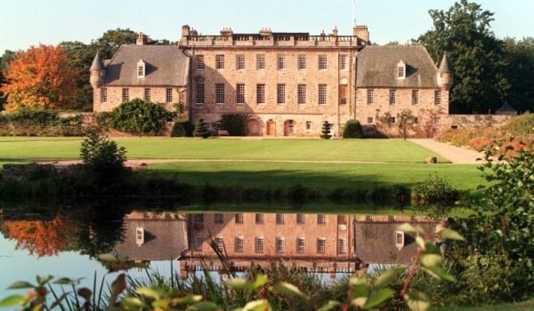 Uniworld Curates Ireland’s Best, Blending History, Adventure,